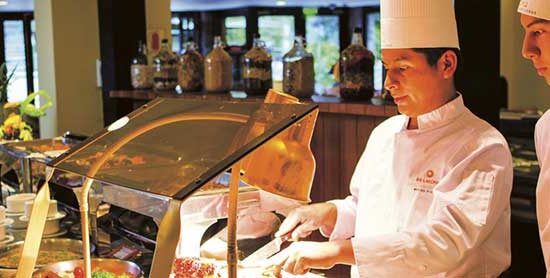omac_1366x400_dining_tinkuy_buffet_restaurant02