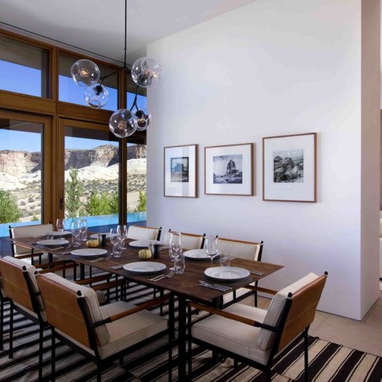 04-Giri-Villa-Dining-Room