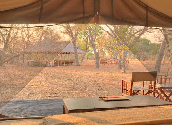 chobe-under-canvas-10.jpg.1920x810_default-(1)