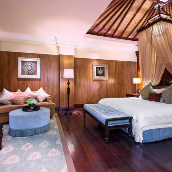 grand_astor_suite_bedroom