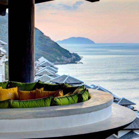 intercontinental-danang-city-2532269014-2×1