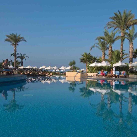 038-The-Outdoor-Pool