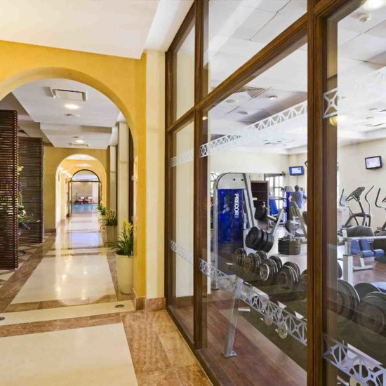 039-spa_corridor_and_gym
